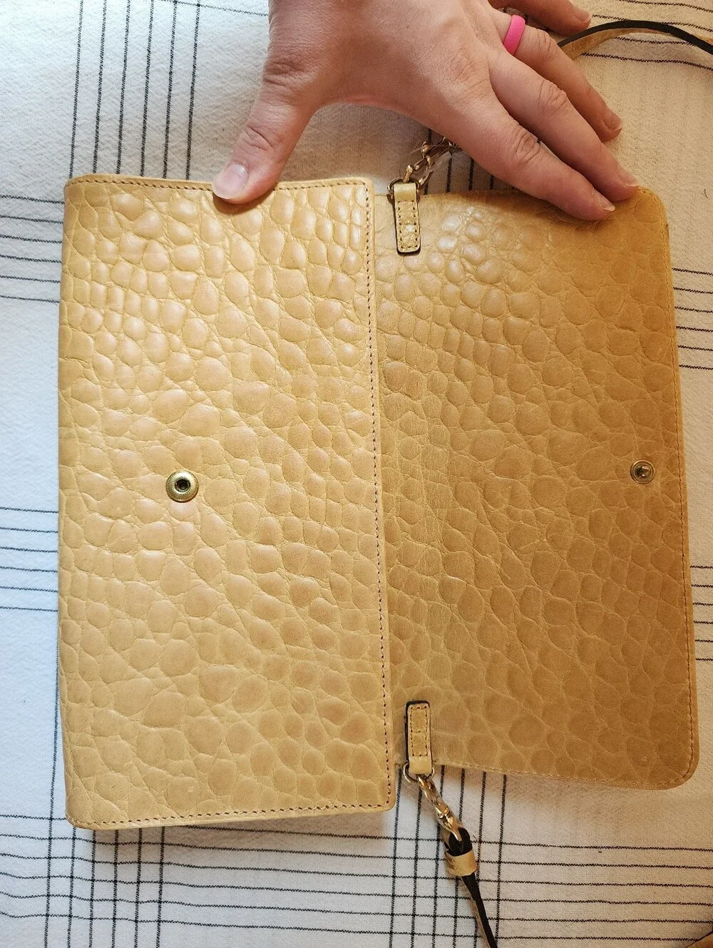 Dooney And Bourke Leather Crossbody Clutch Removable Strap